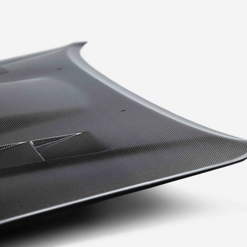 Seibon 05-11 Toyota Tacoma TS-Style Carbon Fiber Hood