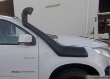 Load image into Gallery viewer, DOBINSONS SNORKEL KIT FOR COLORADO RG/7/TRAILBLAZER 2.8L DIESEL - RIGHT SIDE MOUNT (EXCLUDES MODELS WITH FLARES) - SN21-3457