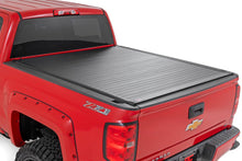 Load image into Gallery viewer, Hard Roll Up Bed Cover | 5'9" Bed | Chevy/GMC 1500 (14-18 &amp; Classic)