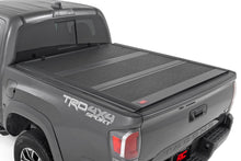 Load image into Gallery viewer, Hard Low Profile Bed Cover | 5&#39; Bed | Toyota Tacoma 2WD/4WD (16-23)