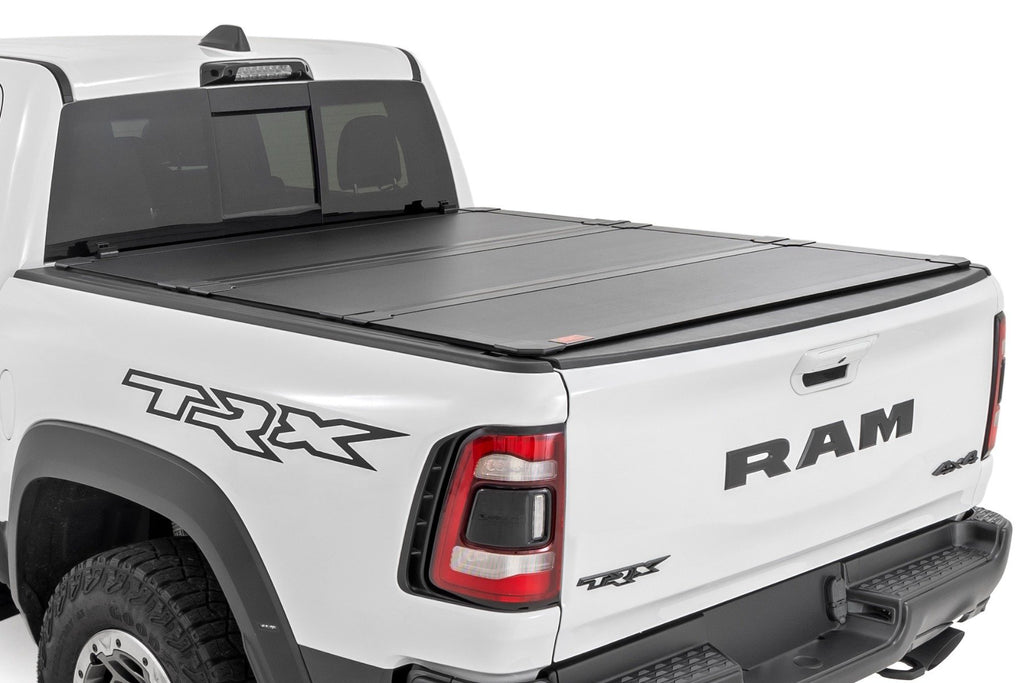 Hard Flush Mount Bed Cover | 5'7" Bed | Ram 1500 2WD/4WD (19-24)