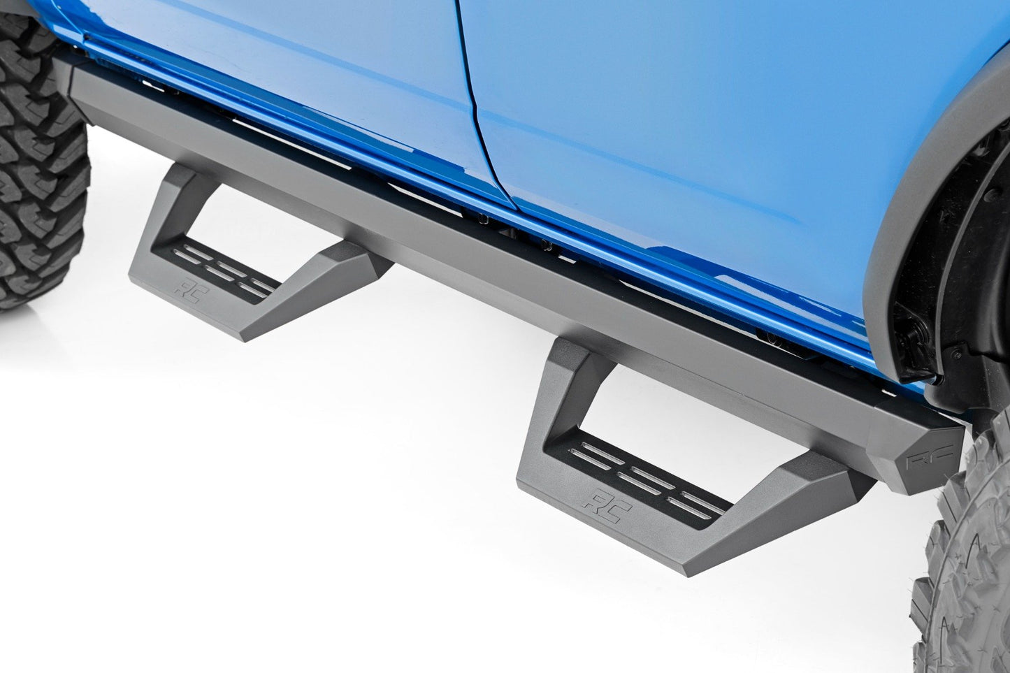 SRX2 Adjustable Aluminum Step | Ford Bronco 4WD (2021-2024)